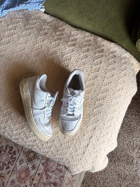 Nike White Low-Top Leather Sneakers